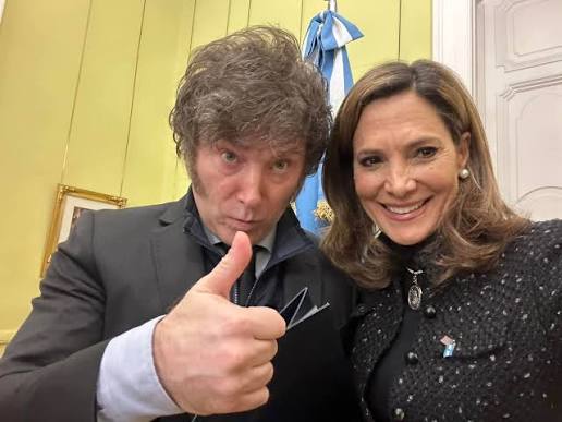 ¡EL RESPALDO DE MILEI A SALAZAR CONSOLIDA EL FRENTE LIBERTARIO EN EL CAPITOLIO!